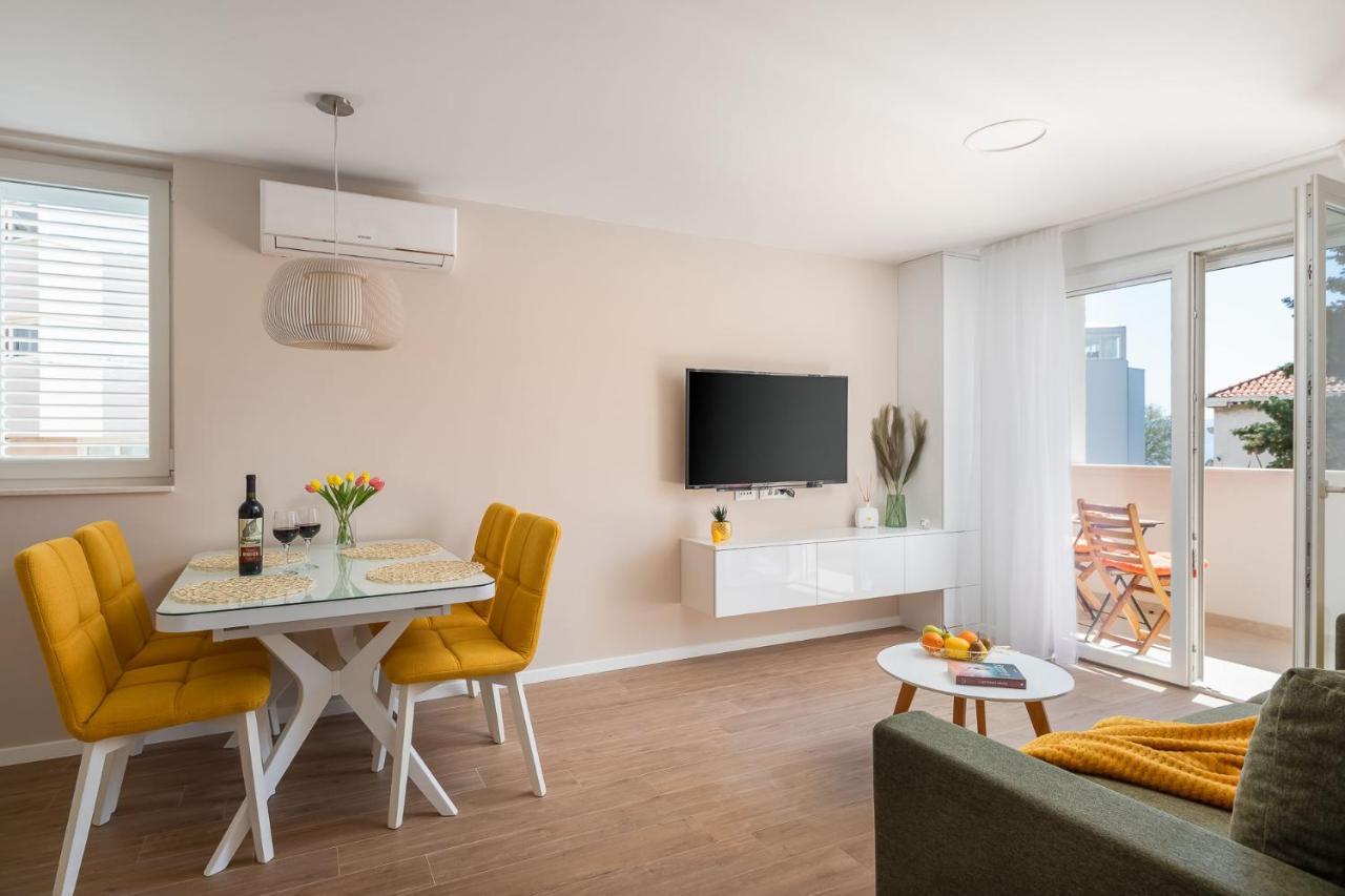New & Modern Apartment Aa Split Buitenkant foto